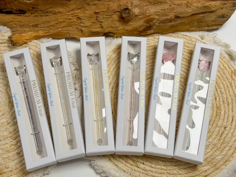 Edelsteinwasser-wassersteine-edelsteine-heilwasser-wasser-energetisieren-chakra-jaspis-amethyst-bergkristall-calcit-sodalith